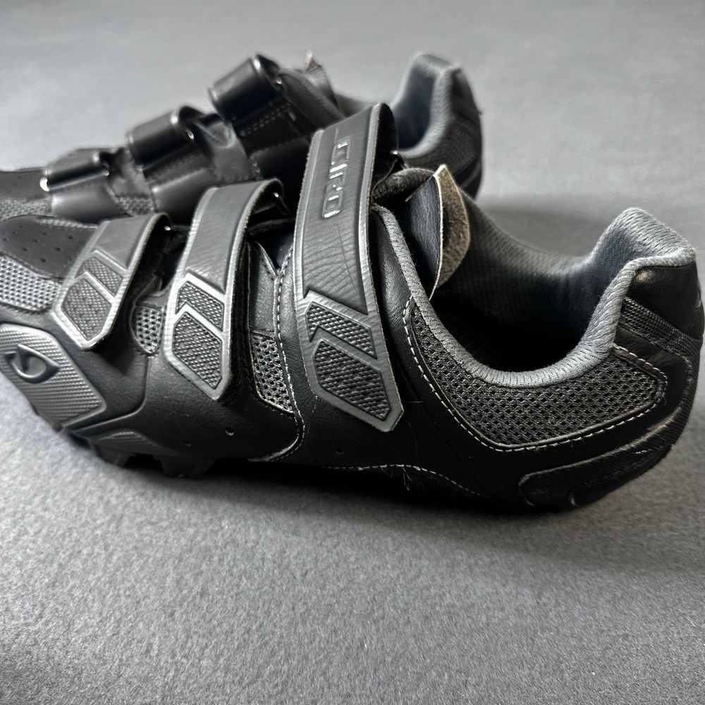 Giro Carbide R Mountain Bike Shoes Black Charcoal Mens MTB Cycling Shoes - Picture 4 of 14